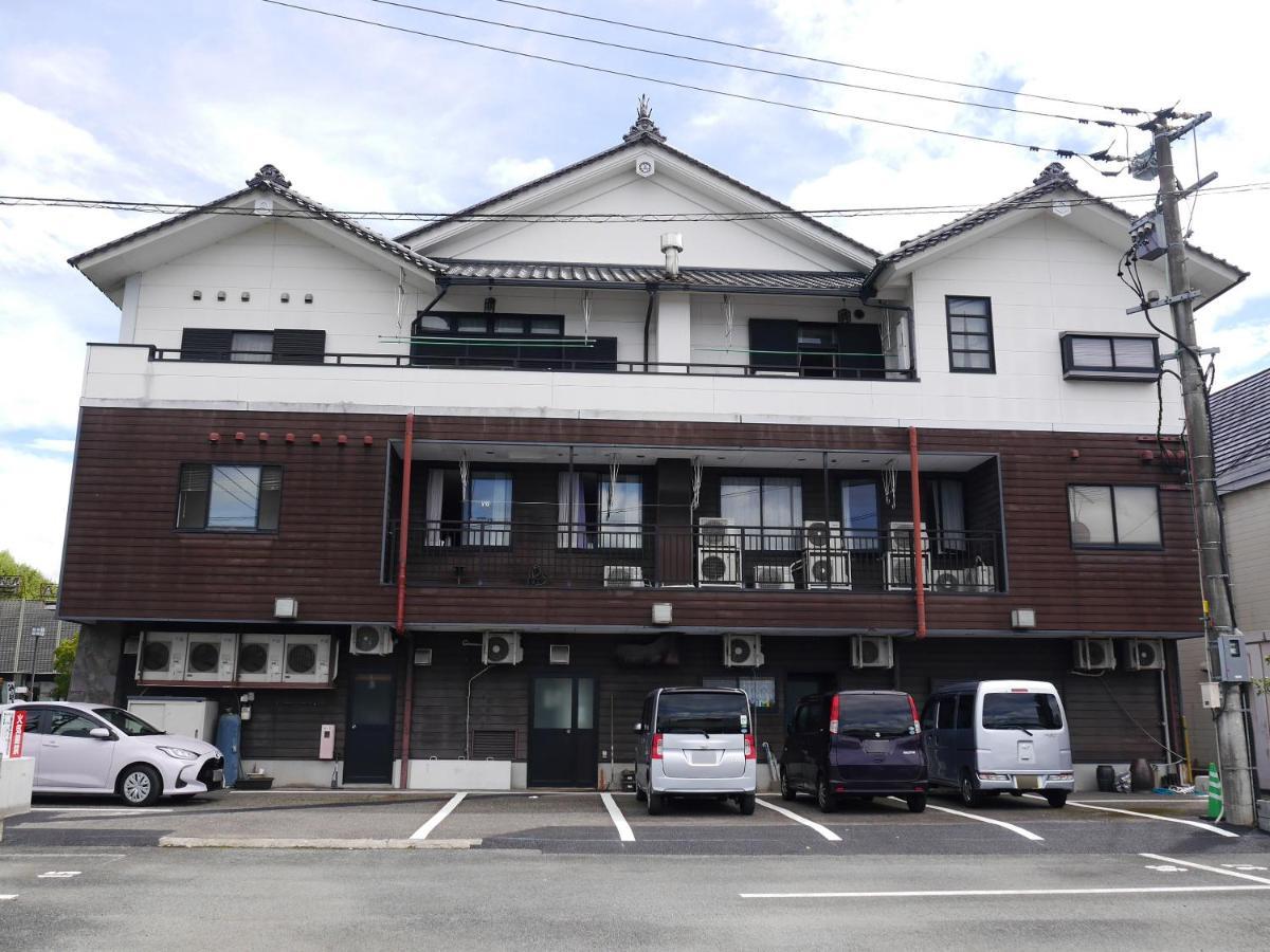 Station Business Hotel Tenshukaku Hitoyoshi Buitenkant foto