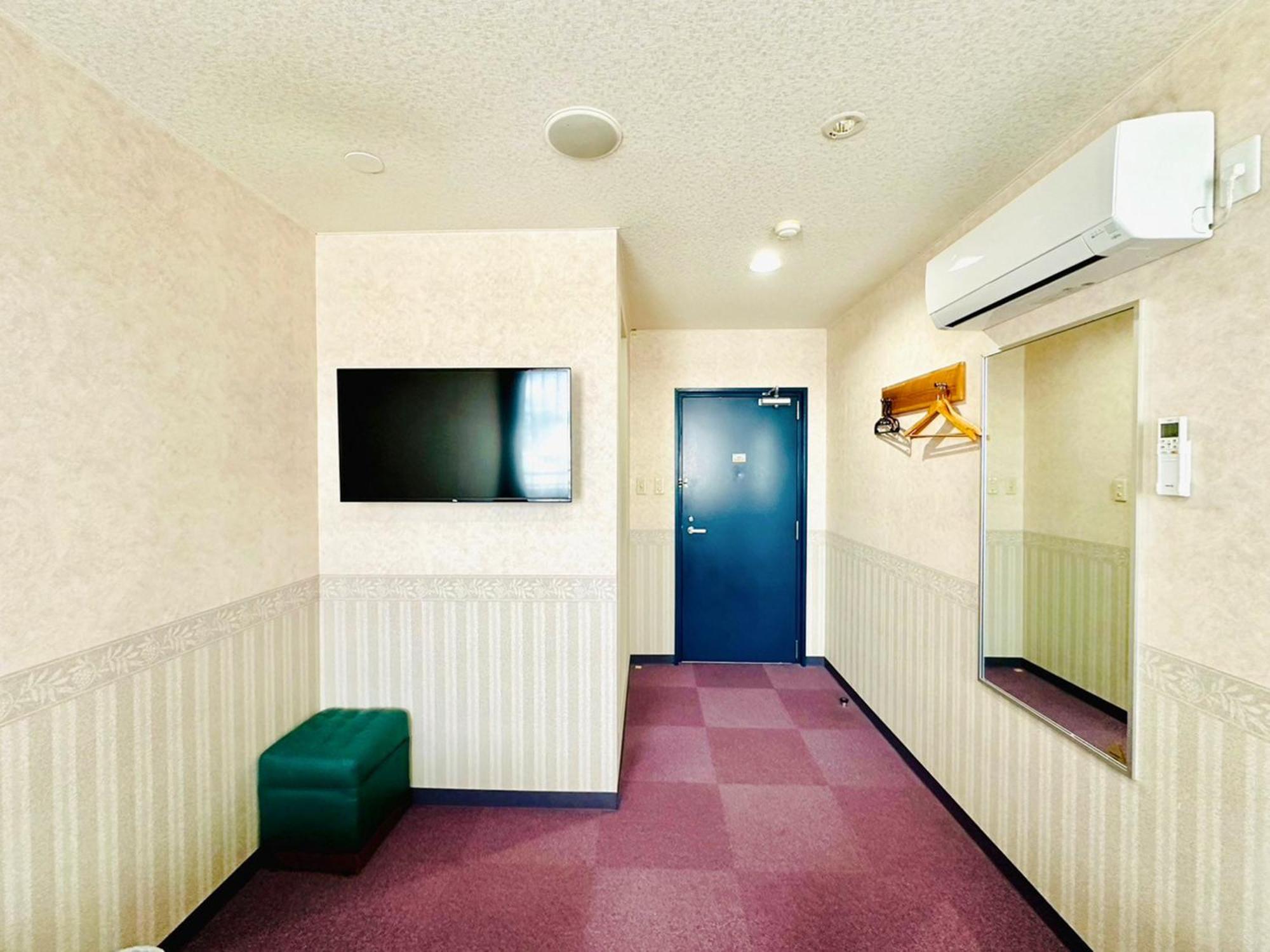 Station Business Hotel Tenshukaku Hitoyoshi Buitenkant foto