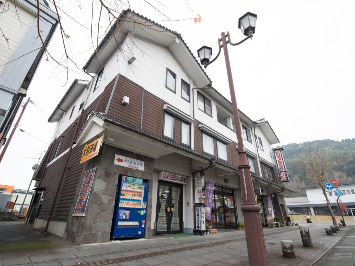 Station Business Hotel Tenshukaku Hitoyoshi Buitenkant foto